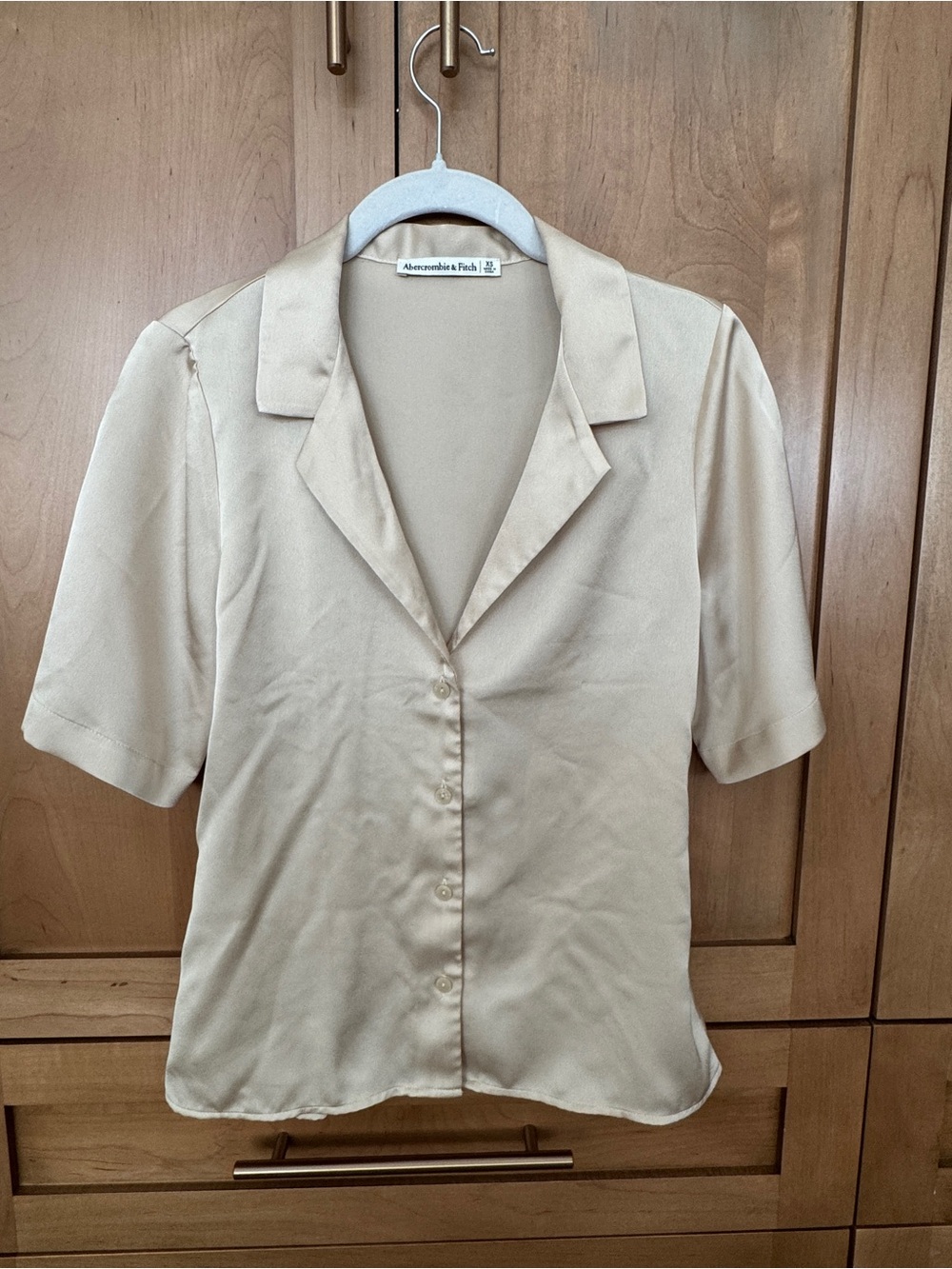 Abercrombie & Fitch Cream Short Sleeve Button-Up Blouse